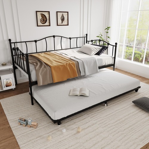 Metal twin day bed with - 🐾metal,